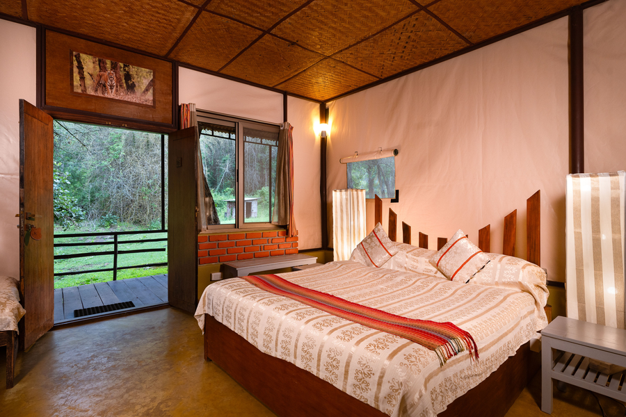 jungle hut resorts