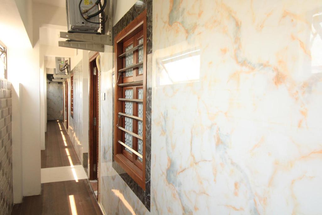 French Breeze Residency,Central  Pondicherry,2 star