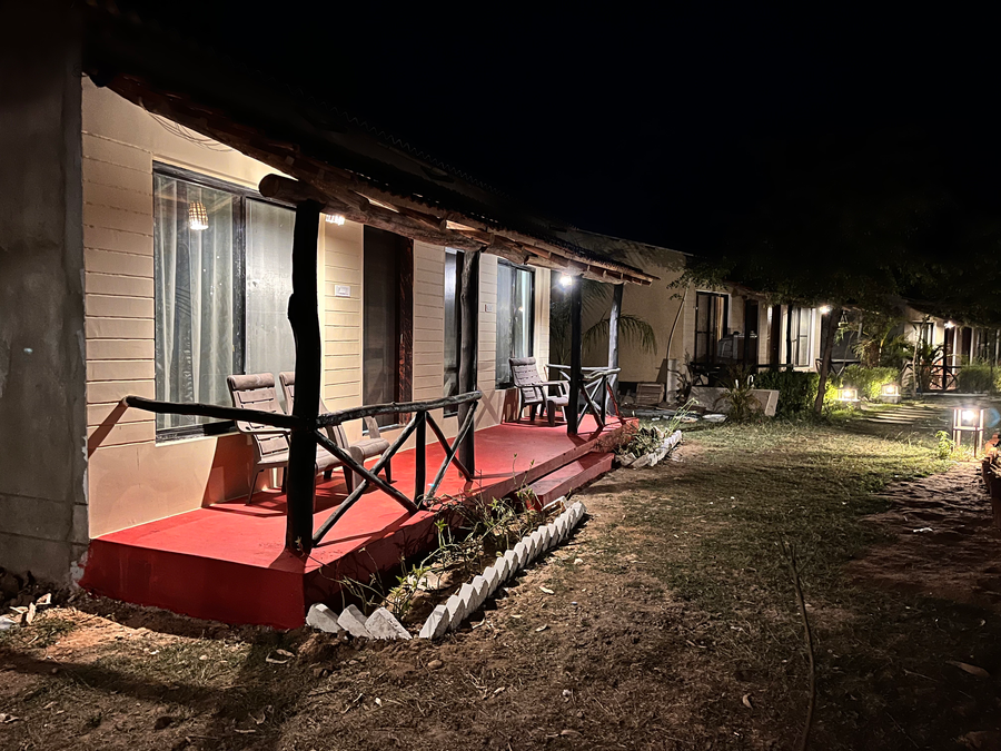 Grand Narmada Homestay,Tala,2 star