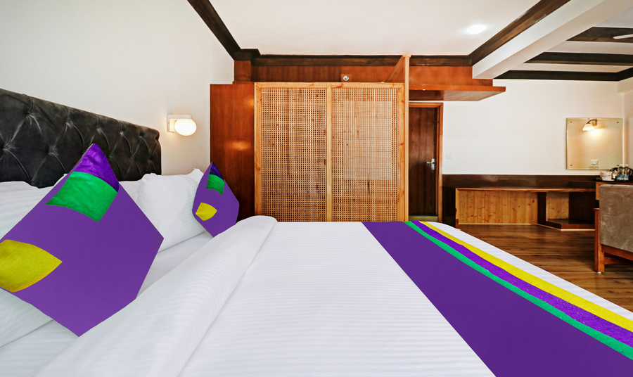 treebo premium sattva with mountain view