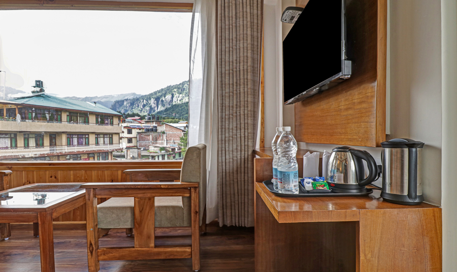 treebo premium sattva with mountain view