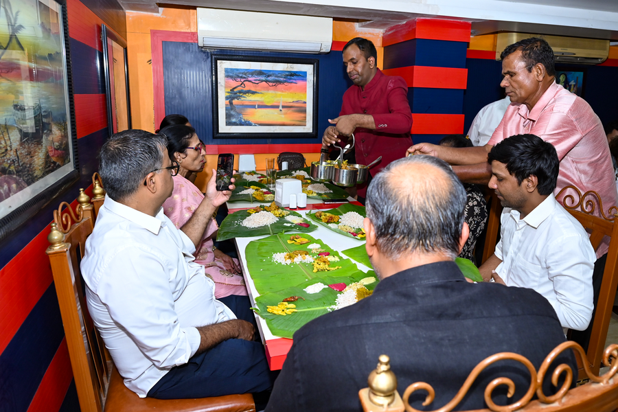 hotel benzy palace near mumbai international airport