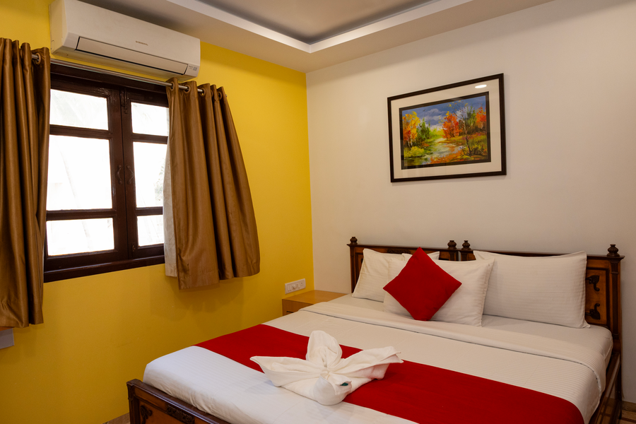 hotel benzy palace near mumbai international airport