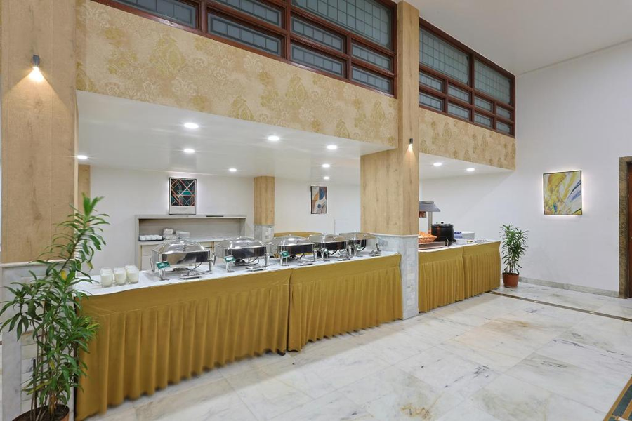 hotel apex surat