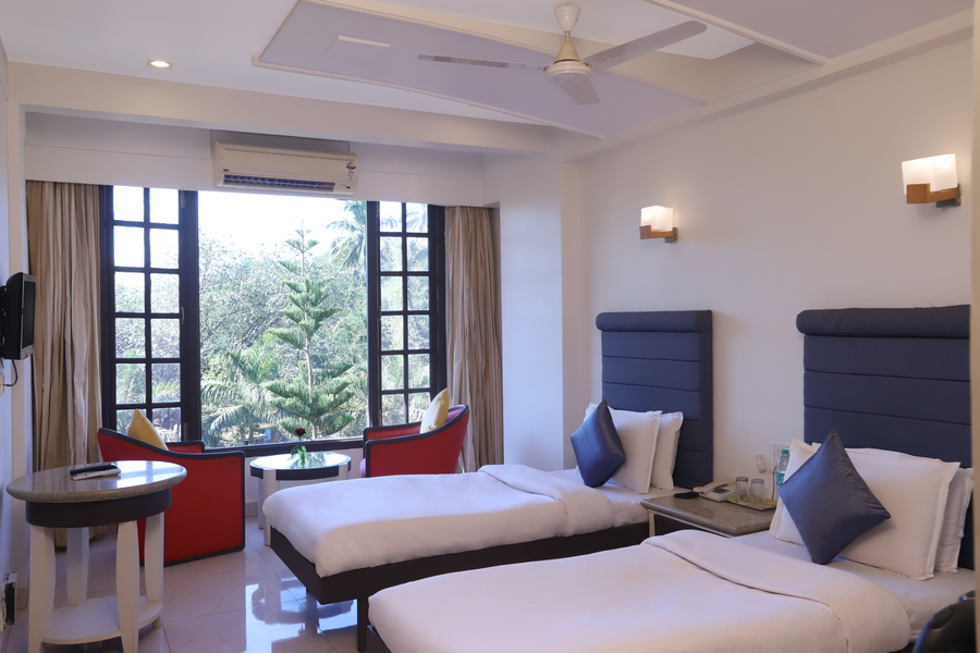 Hotel Kohinoor Highway Resort, Dapoli,Ratnagiri>>Dapoli,3 star