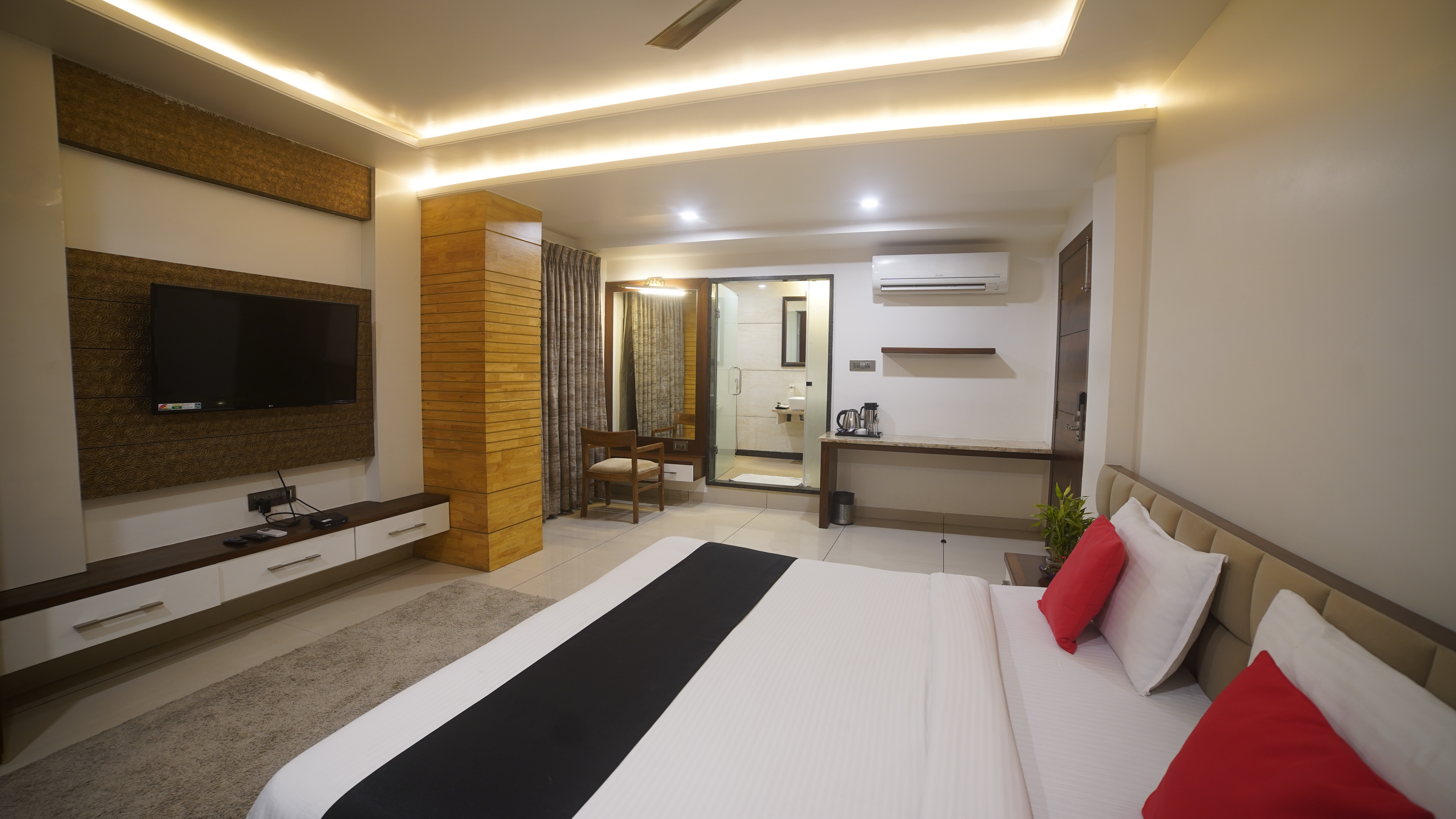 hotel jewel palace