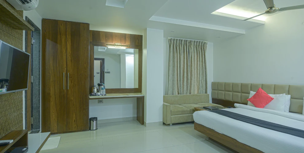 hotel jewel palace