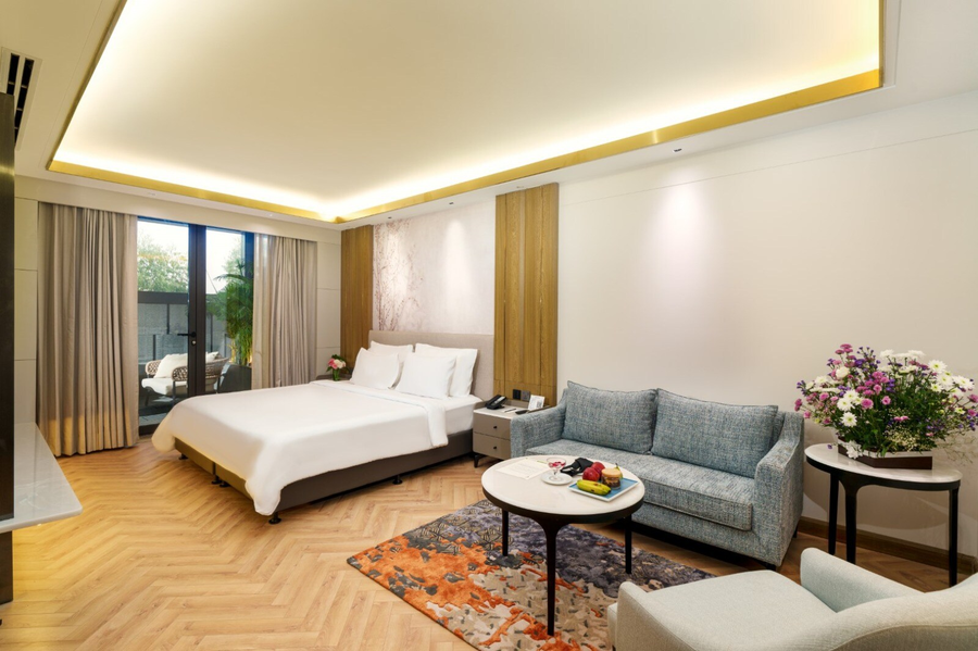 nirvana luxury hotel