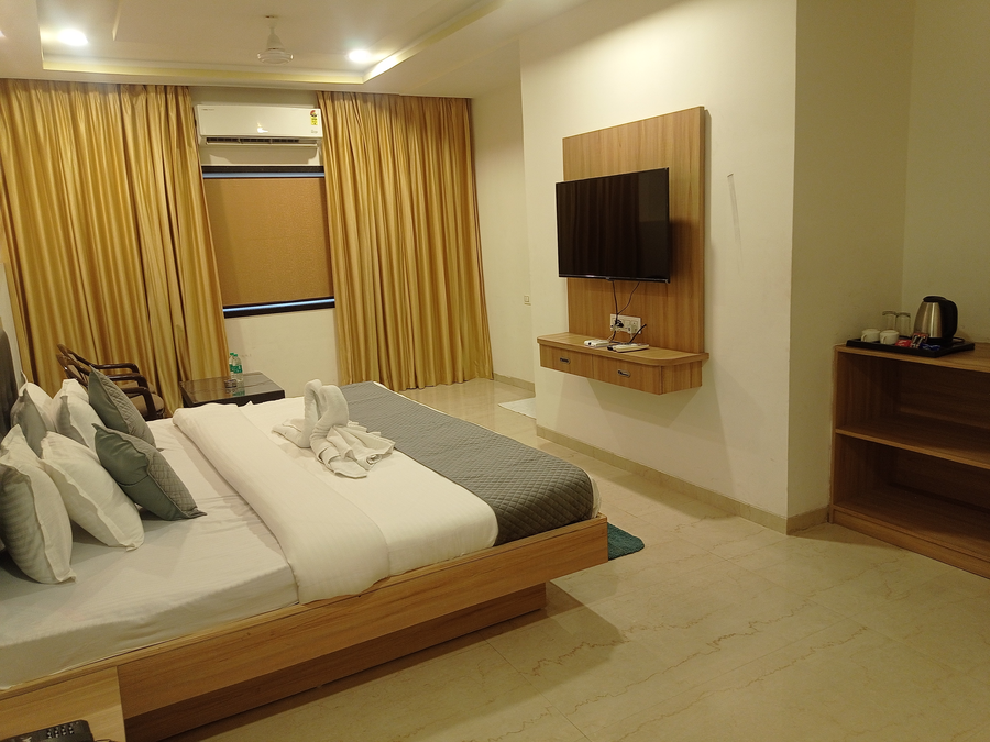 sun stone hotel and club
