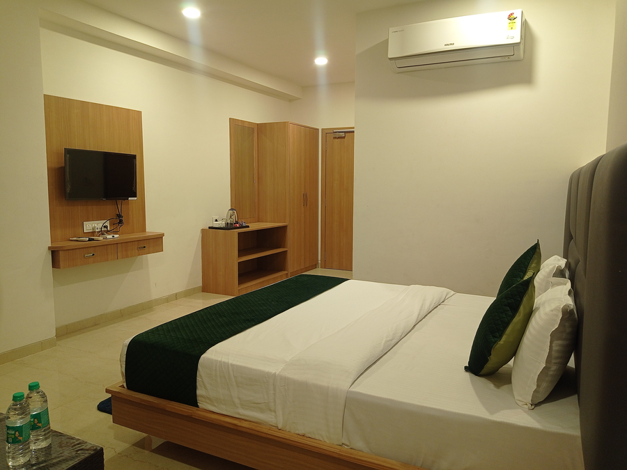 sun stone hotel and club