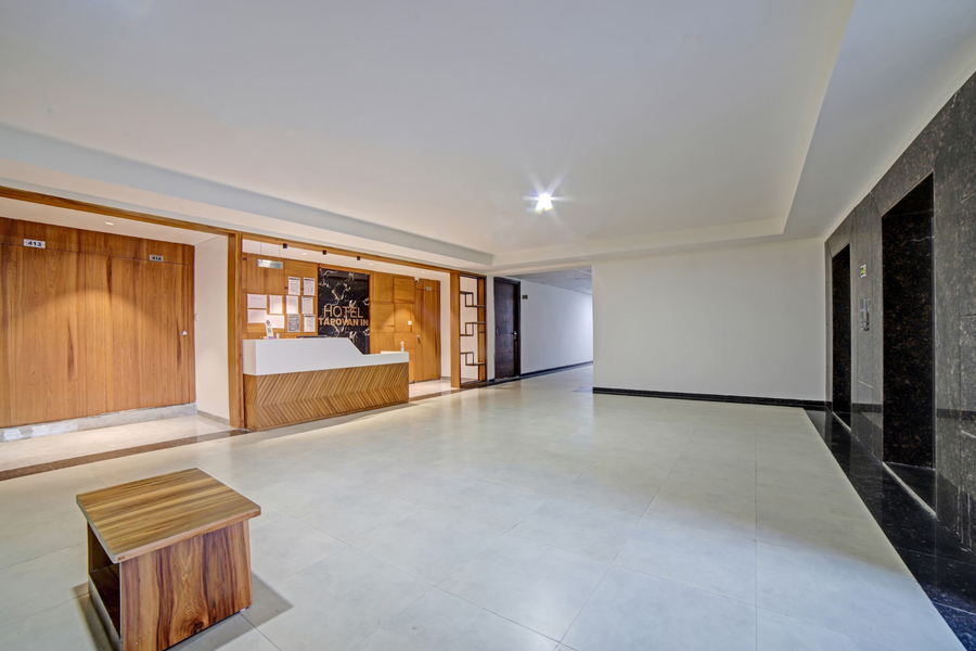 hotel tapovan in
