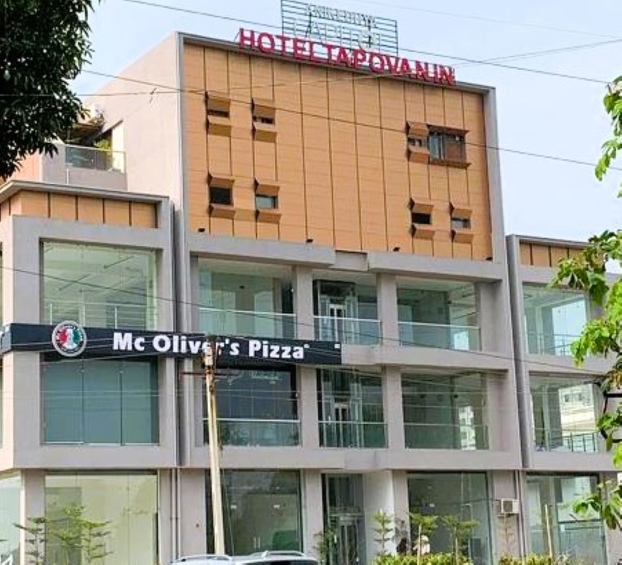 hotel tapovan in