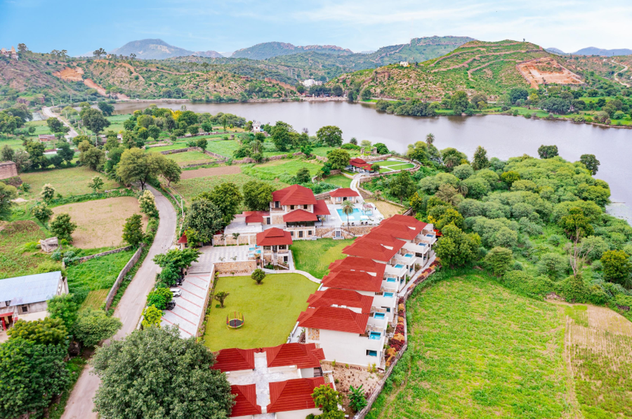 sarasiruham resort private pool villa in udaipur