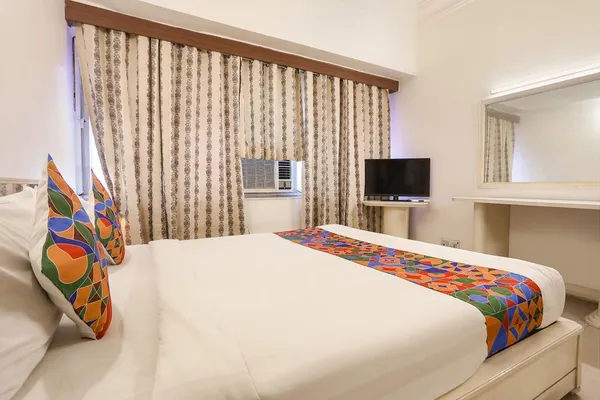 fabhotel darshan tower ca road
