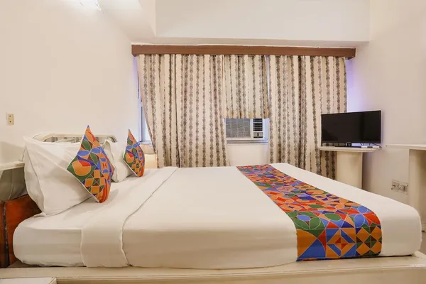 fabhotel darshan tower ca road