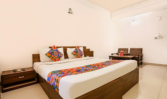 fabhotel darshan tower ca road