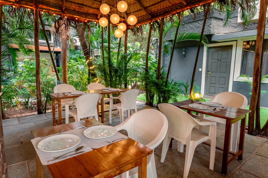 magnum resorts near candolim beach