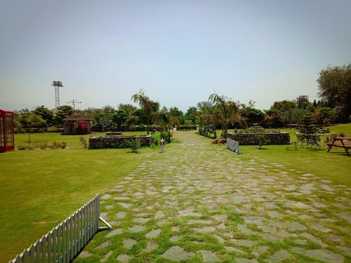 Hotel Sarai Bharatgarh,Ropar>>Chandigarh,3 star