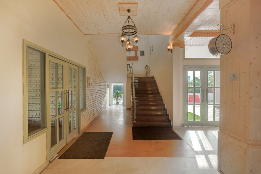 hotel sarai bharatgarh