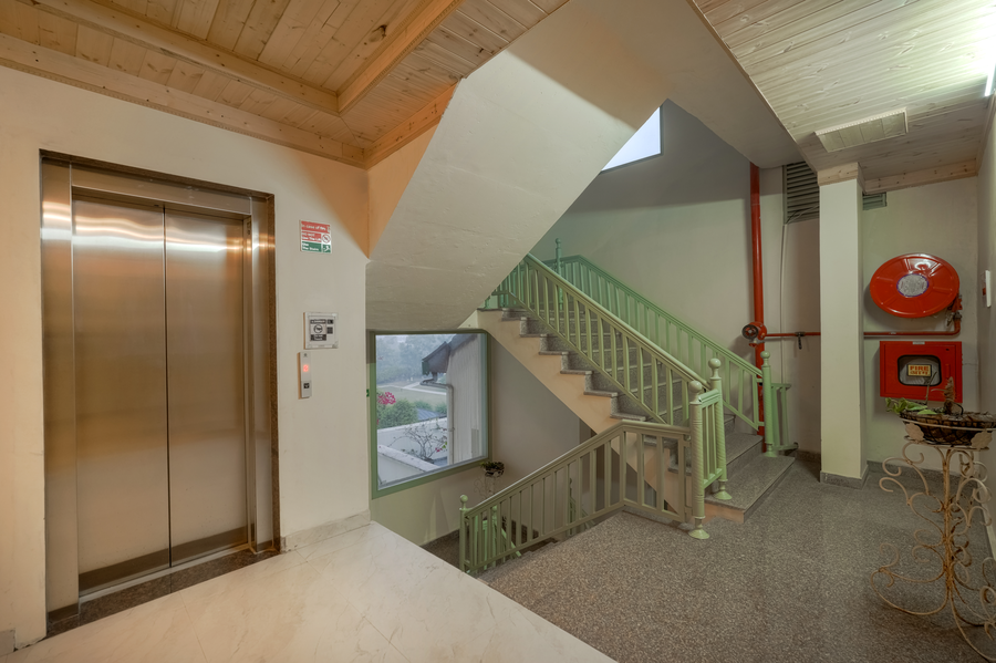 hotel sarai bharatgarh