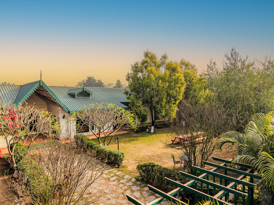 hotel sarai bharatgarh