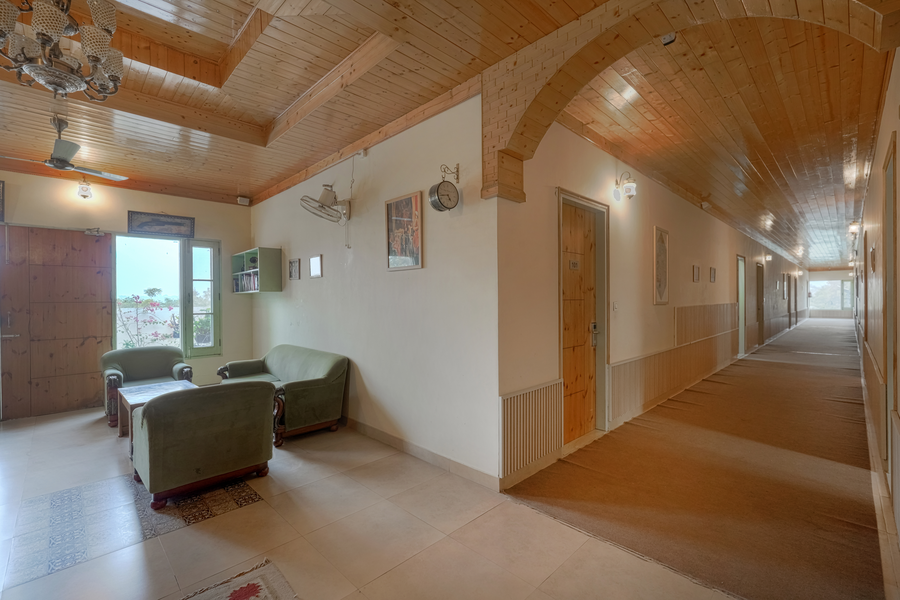 hotel sarai bharatgarh