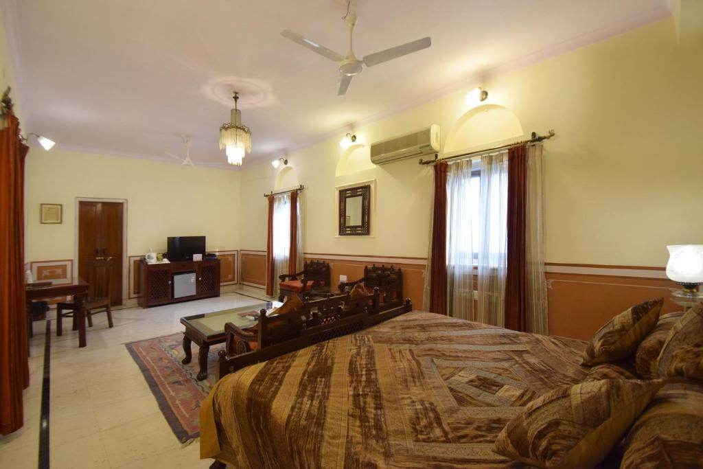 hari mahal palace by pachar group