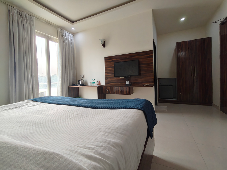 dwelling residency