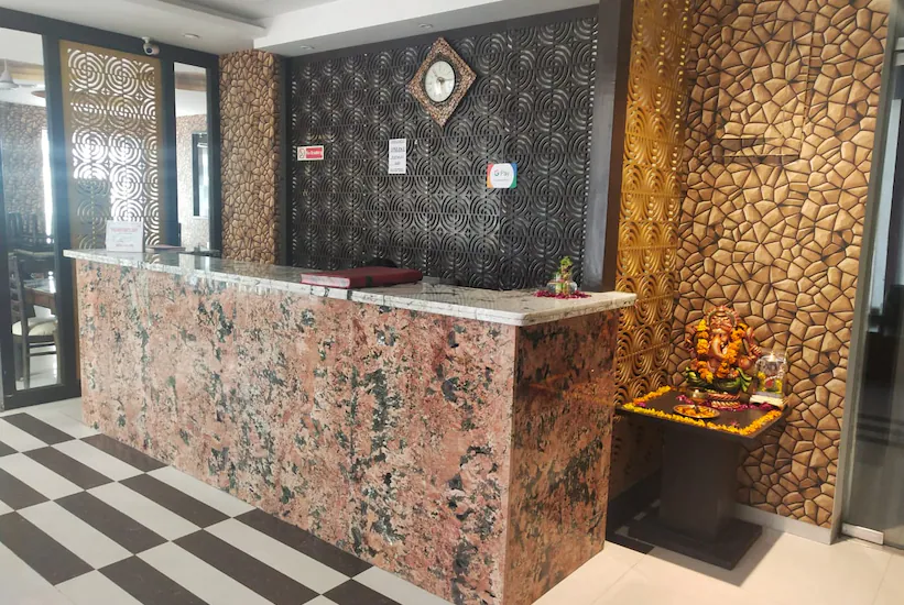 hotel paragon suites