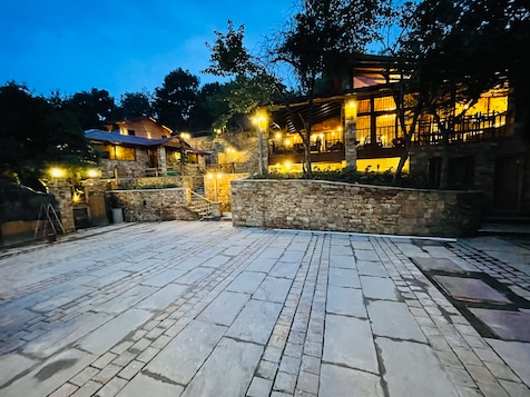 The Pear Orchard By Countryside,Naukuchia Tal Rd, Siloti Pant, Uttarakhand 263136,4 star