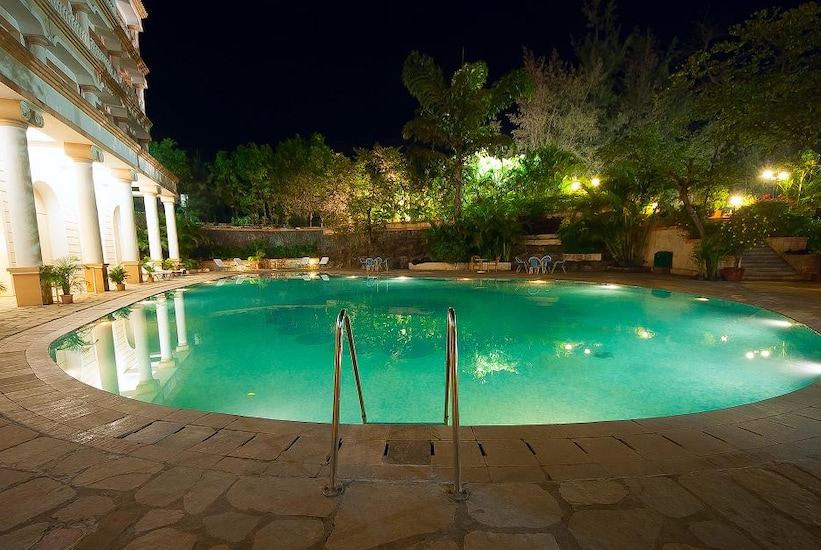 The Lagoona Resort,Gold Valley,3 star