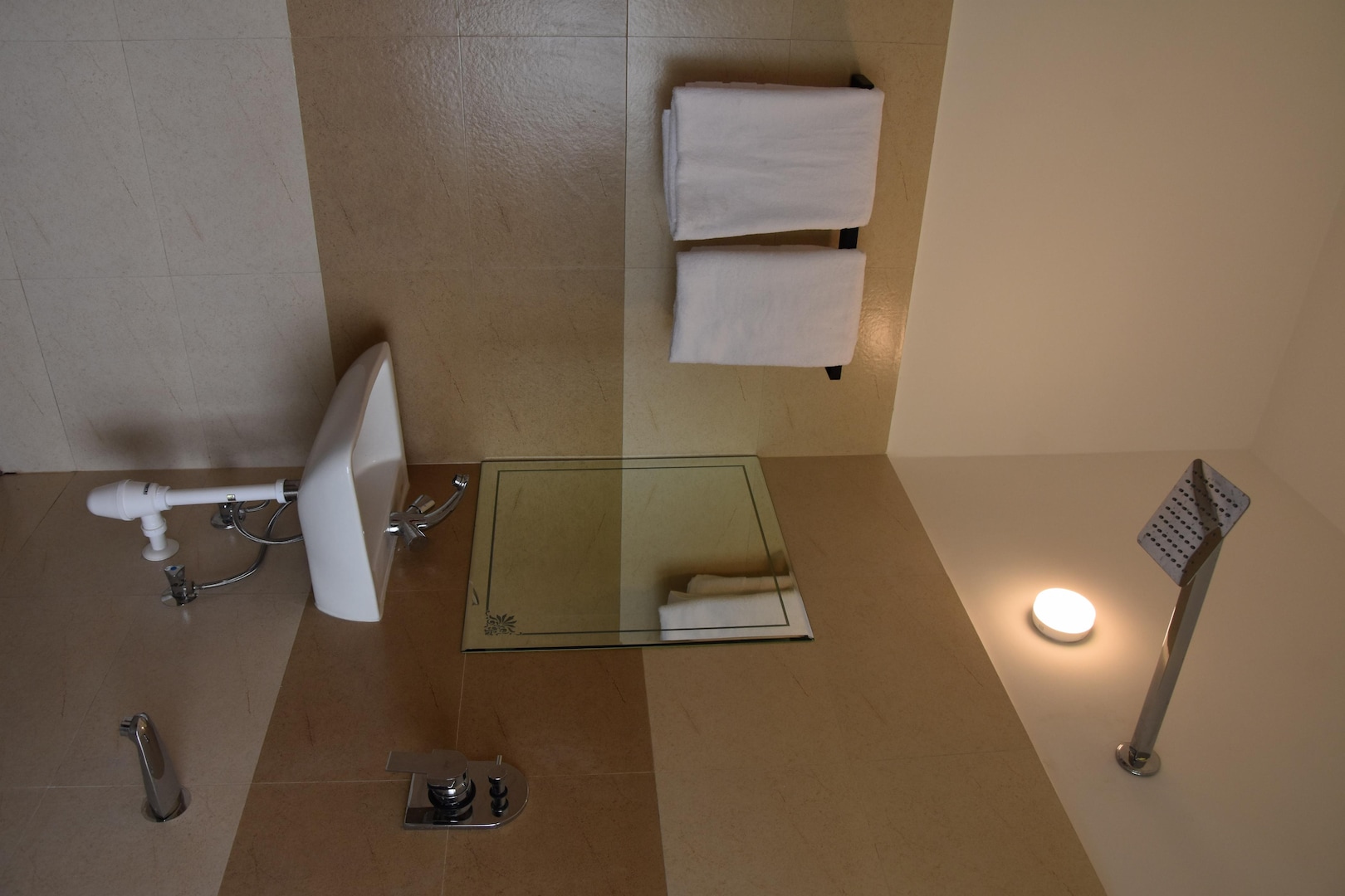 hotel garlica grand anantapur