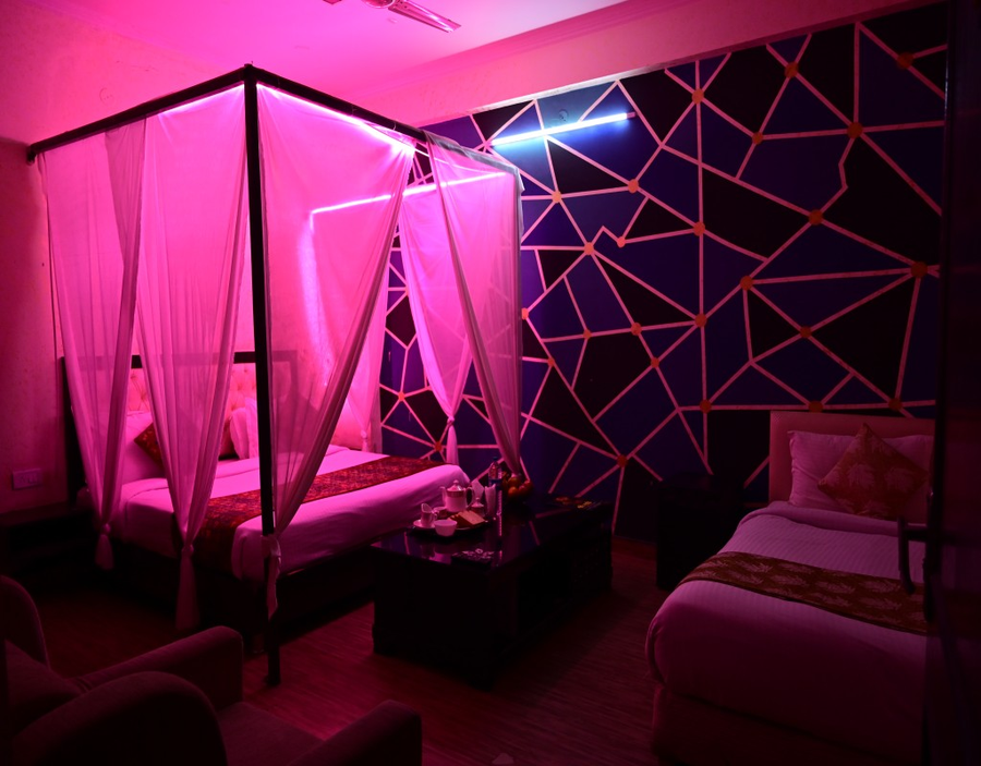 hotel krishna pride