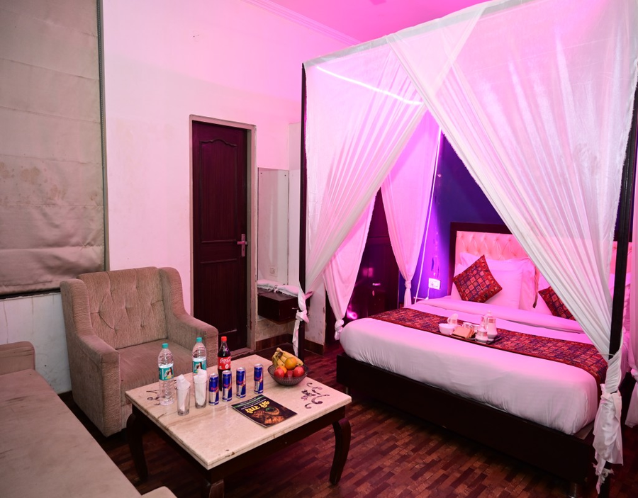 hotel krishna pride