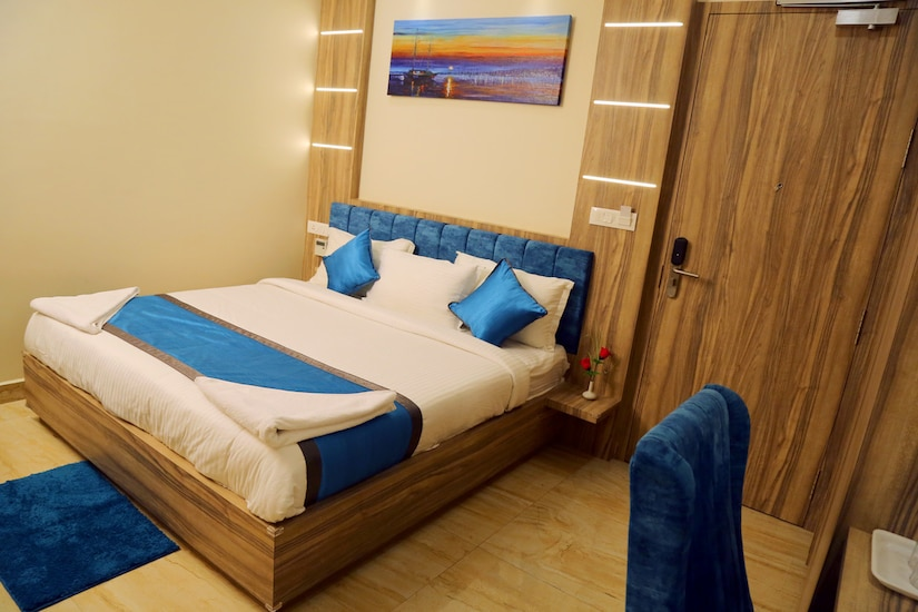 hotel sree kubera grand