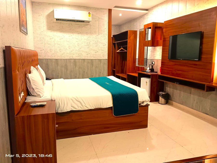 hotel helios