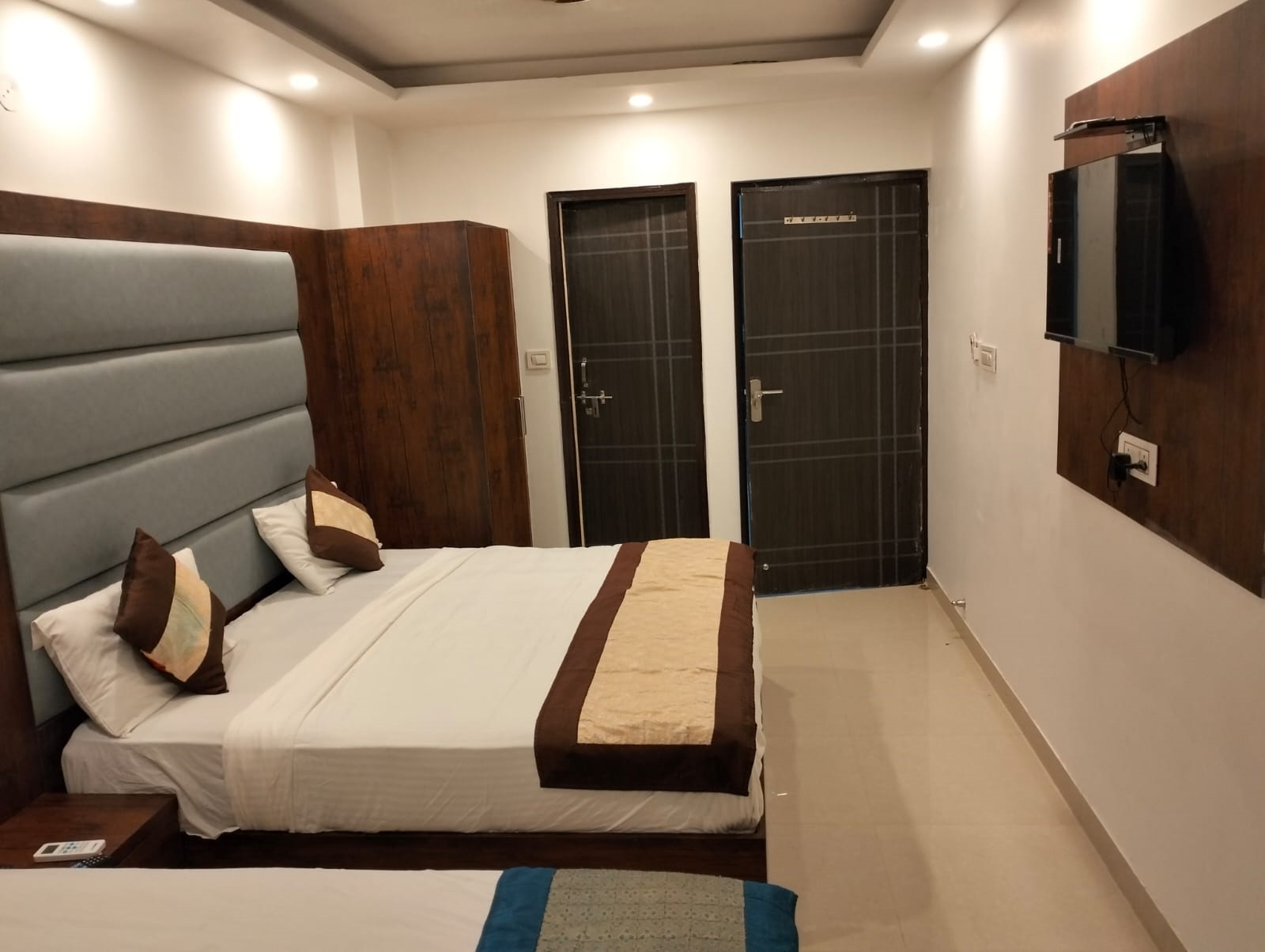 hotel tej palace near igi airport by rmaap group