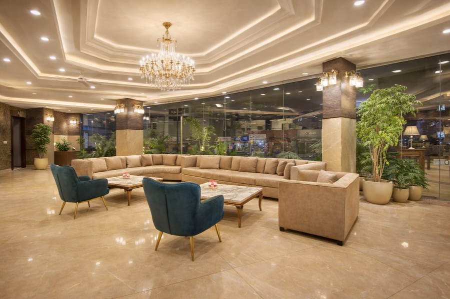 hotel prithvi palace