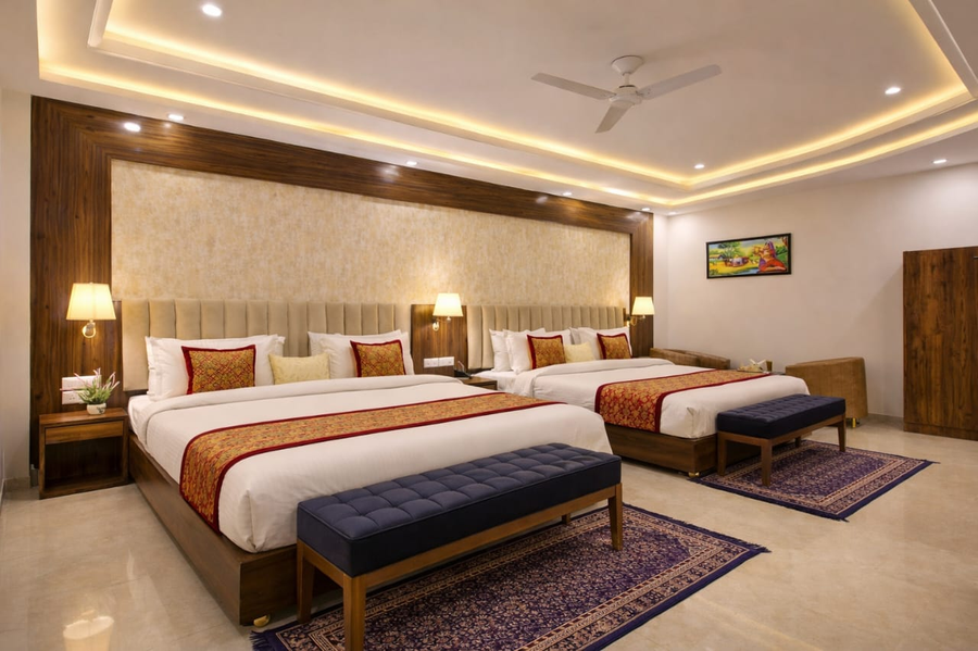 hotel prithvi palace