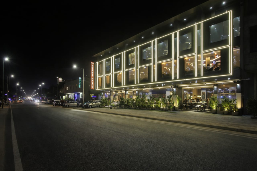 hotel prithvi palace