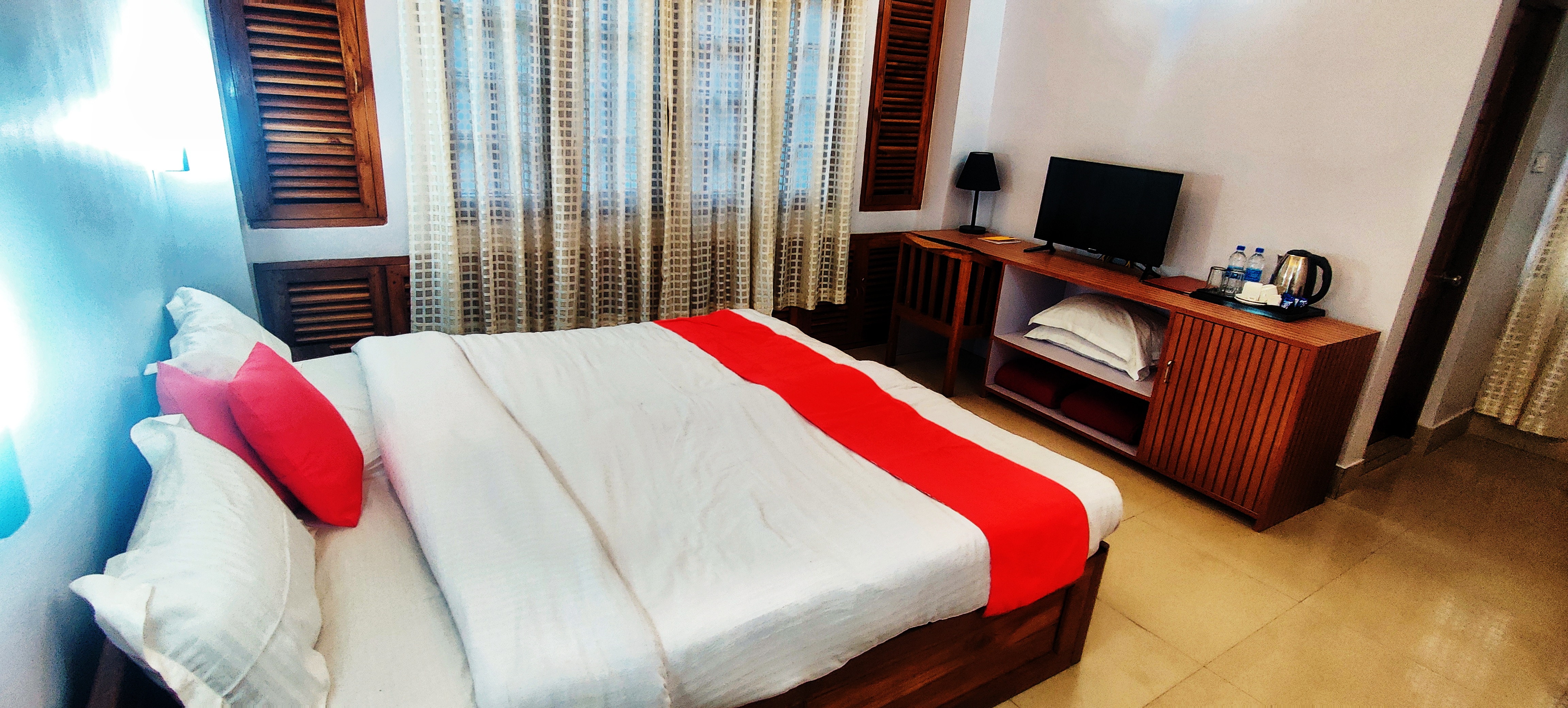 Hotel Highwinds,Shillong,3 star