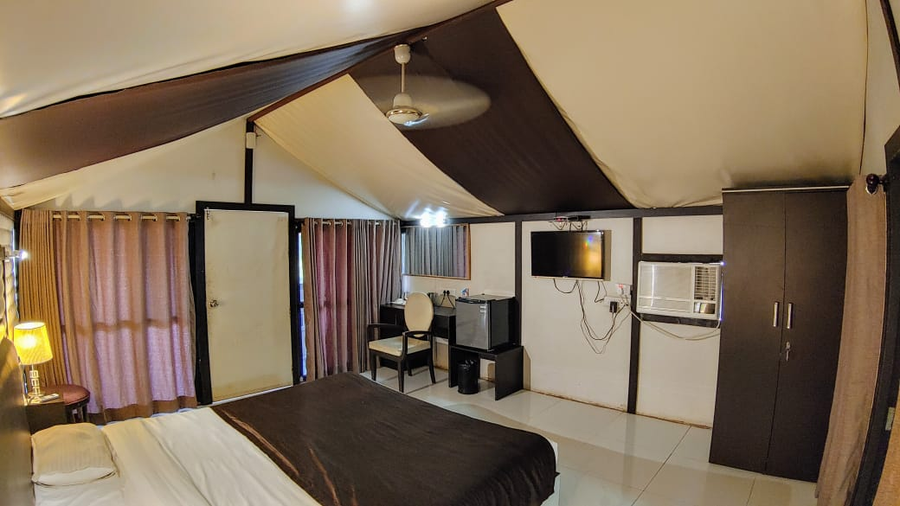 whispering woods resort lonavala