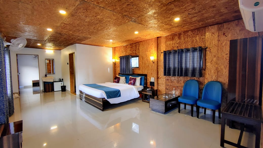 whispering woods resort lonavala