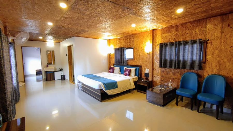 whispering woods resort lonavala