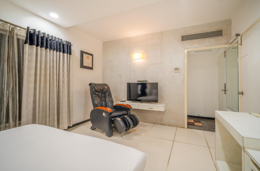 hotel varun