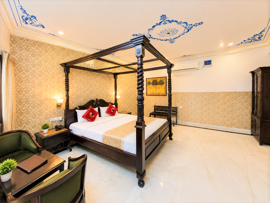 hill garden resort near fateh sagar udaipur