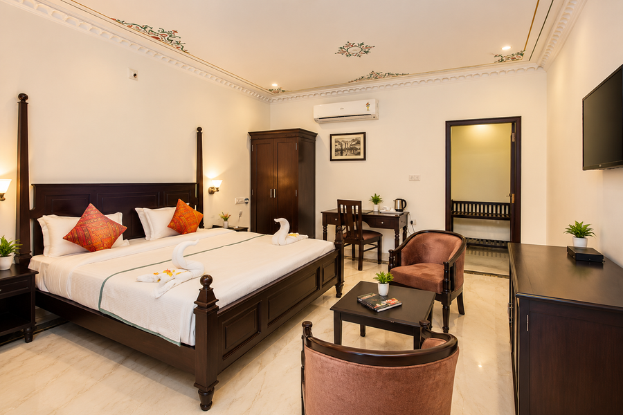hill garden resort near fateh sagar udaipur