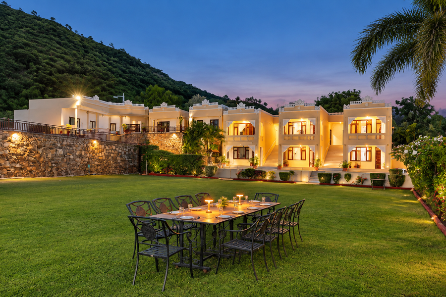 hill garden resort near fateh sagar udaipur