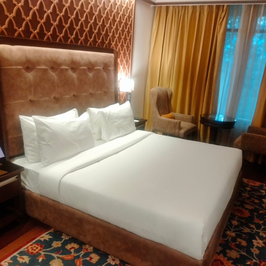radisson golf resort pahalgam