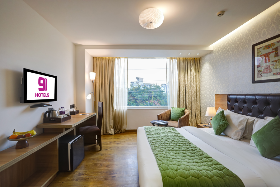 hotel 91 huda city center